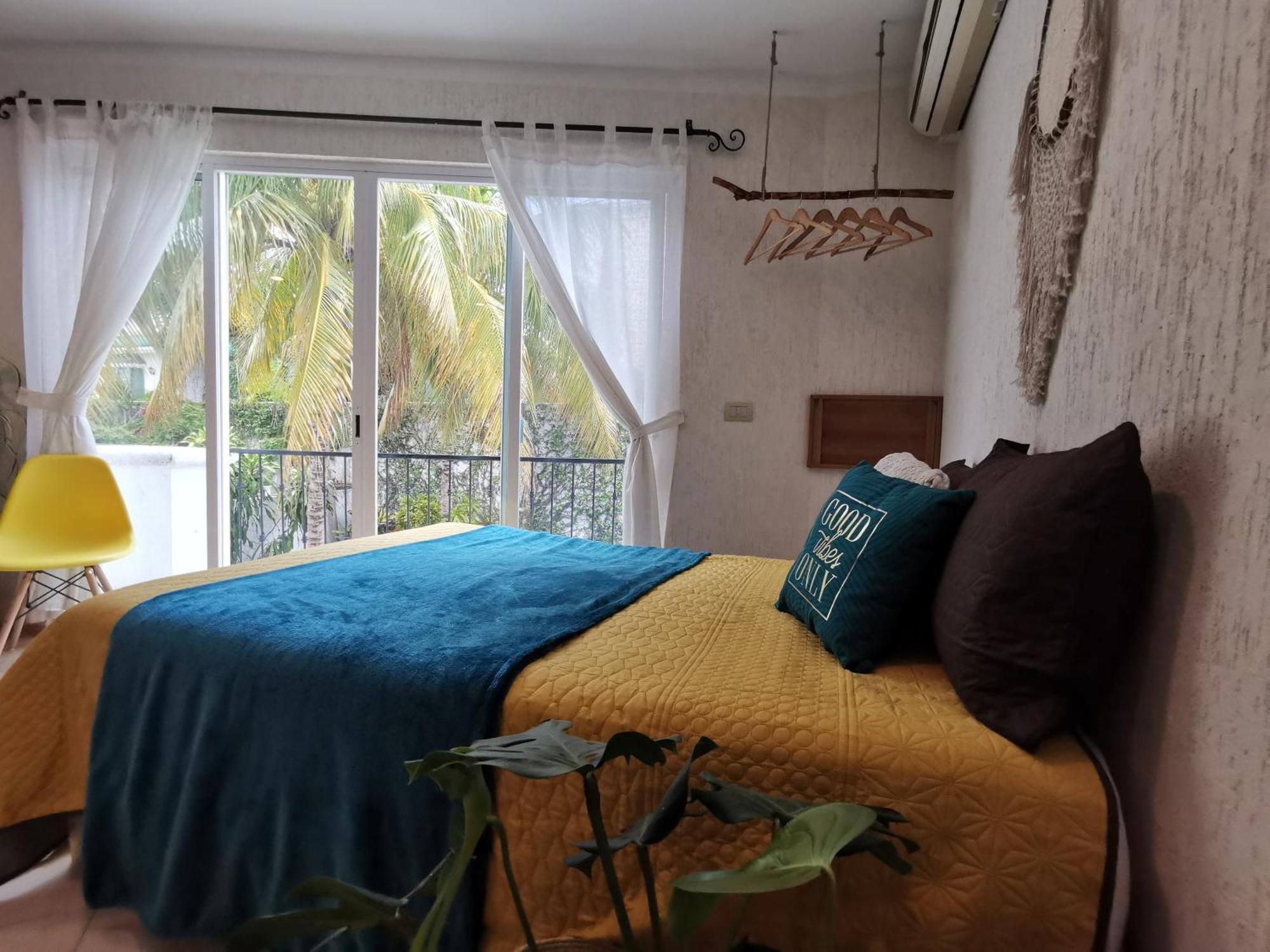 Beautiful & Cozy Near Beach Apartment Pool & Kingsize Bed Cancún Habitación foto